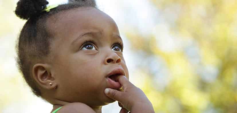 כיצד לקדם חשיבה אצל תינוקות | التفكير لدى الأطفال